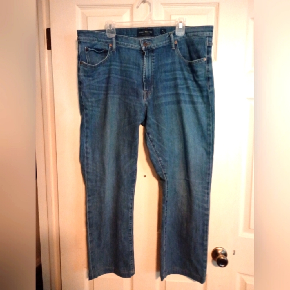 Lucky Brand Relaxed Fit Blue Jeans Men's Size 40 Waist/27 Inseam